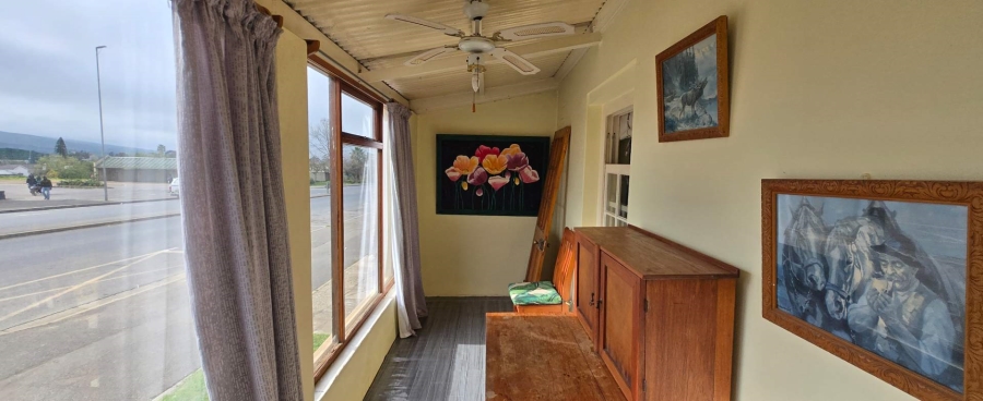 5 Bedroom Property for Sale in Riviersonderend Western Cape